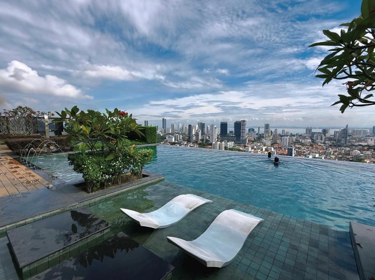 Beacon 2Br Infinity Pool - By Bnb4U George Town Exterior photo